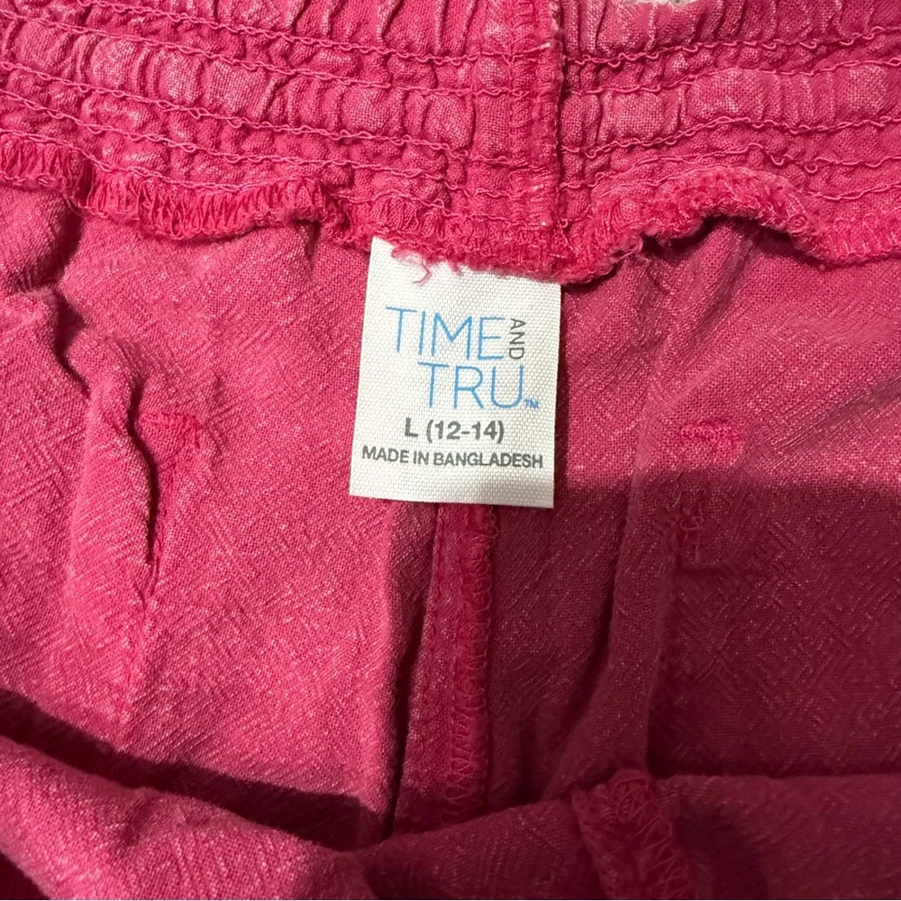 NWT Time and True Women’s Drawstring Shorts - hot pink wash, relaxed fit, size L - Picture 4 of 6